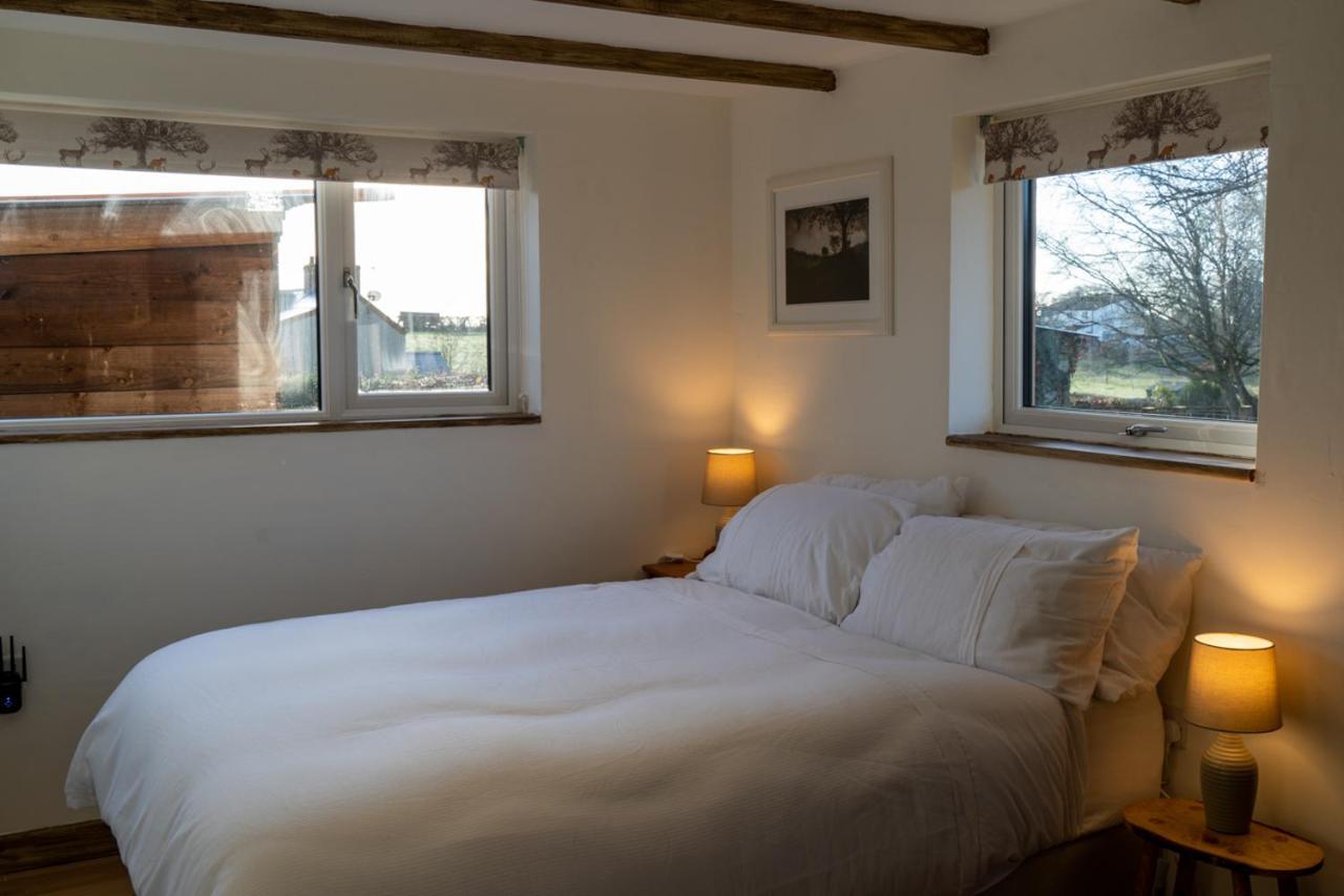 Rose Hideaway - Forest Of Dean Cosy Cabin Retreat Yorkley 外观 照片