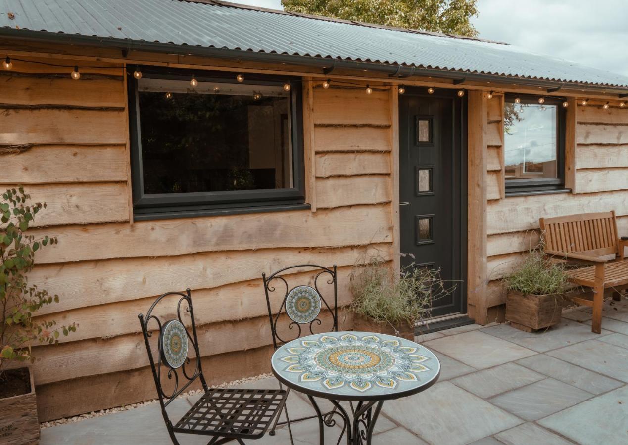 Rose Hideaway - Forest Of Dean Cosy Cabin Retreat Yorkley 外观 照片